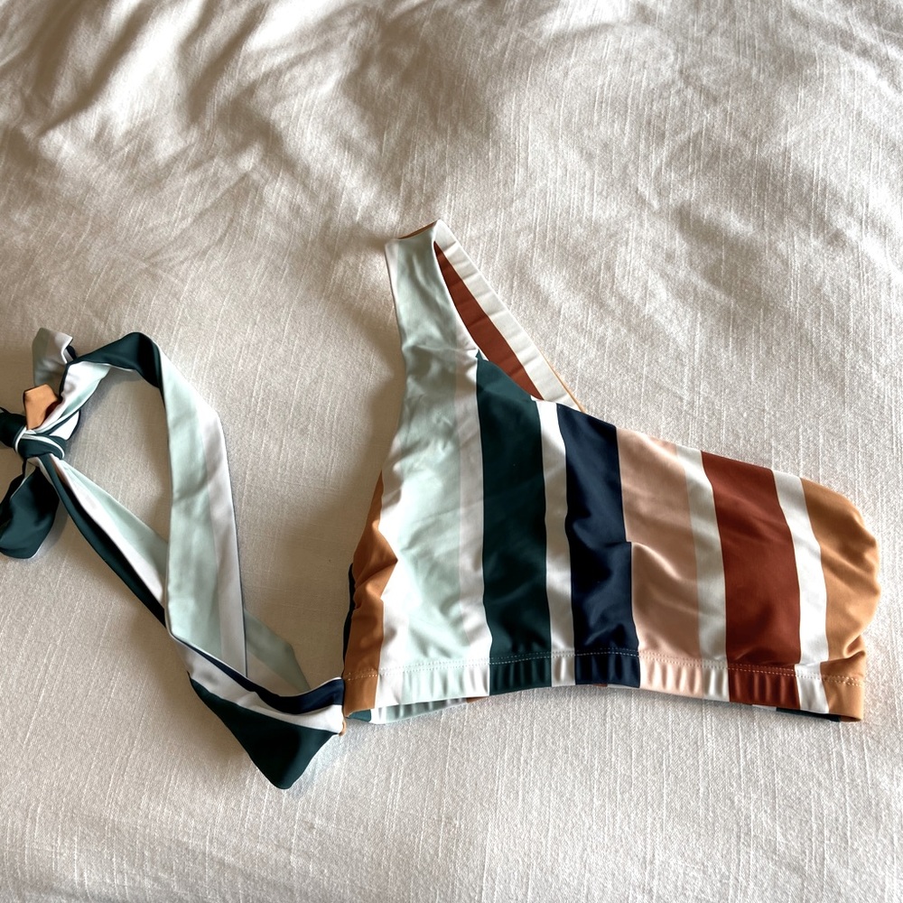 Roolee bikini top